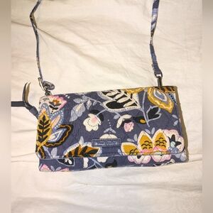 Vera Bradley Charmont Meadows wallet crossbody